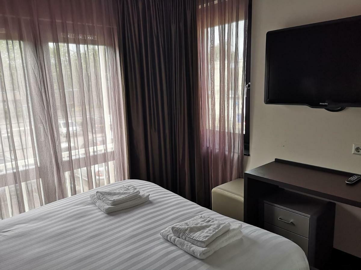 Hotel De Lis Lisse Εξωτερικό φωτογραφία